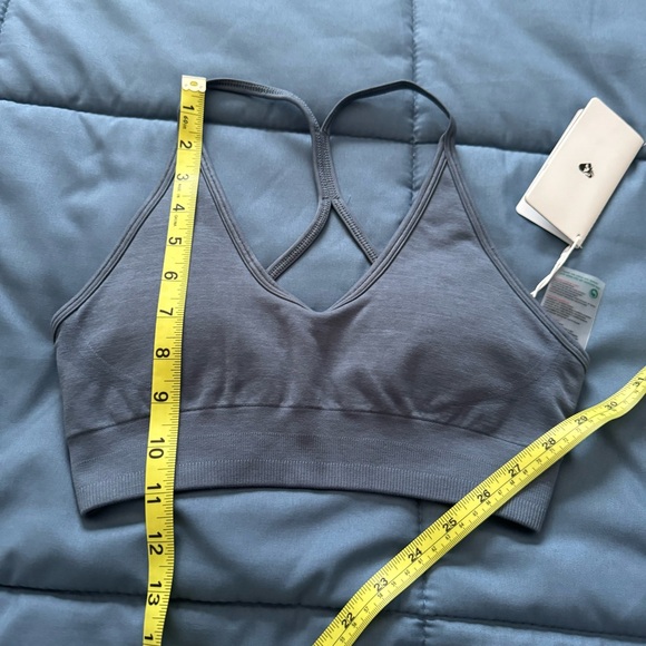 NWT! Women’s Best Light Blue Sports Bra (Small) - Picture 9 of 9